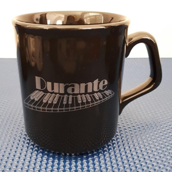 **SOLD** (C) Broadway Lover Mugs - Set of 3 - Picture 5 of 8